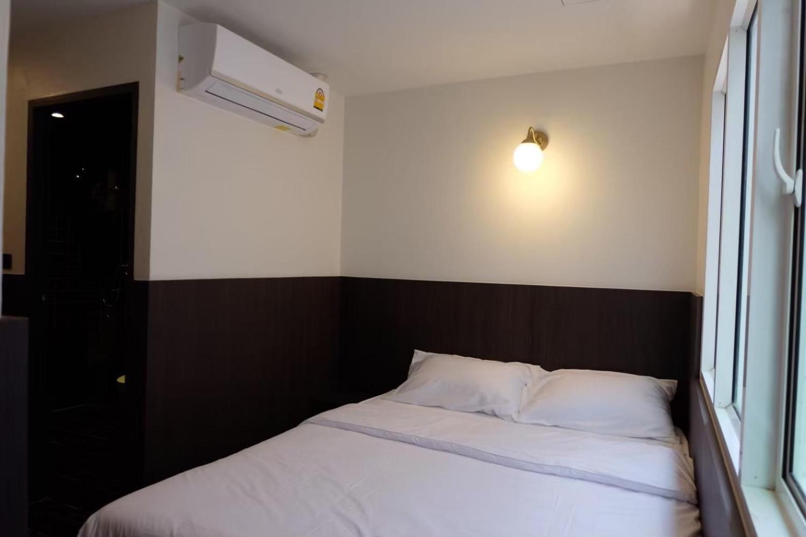 Four Sisters Homestay Bangkok Dış mekan fotoğraf